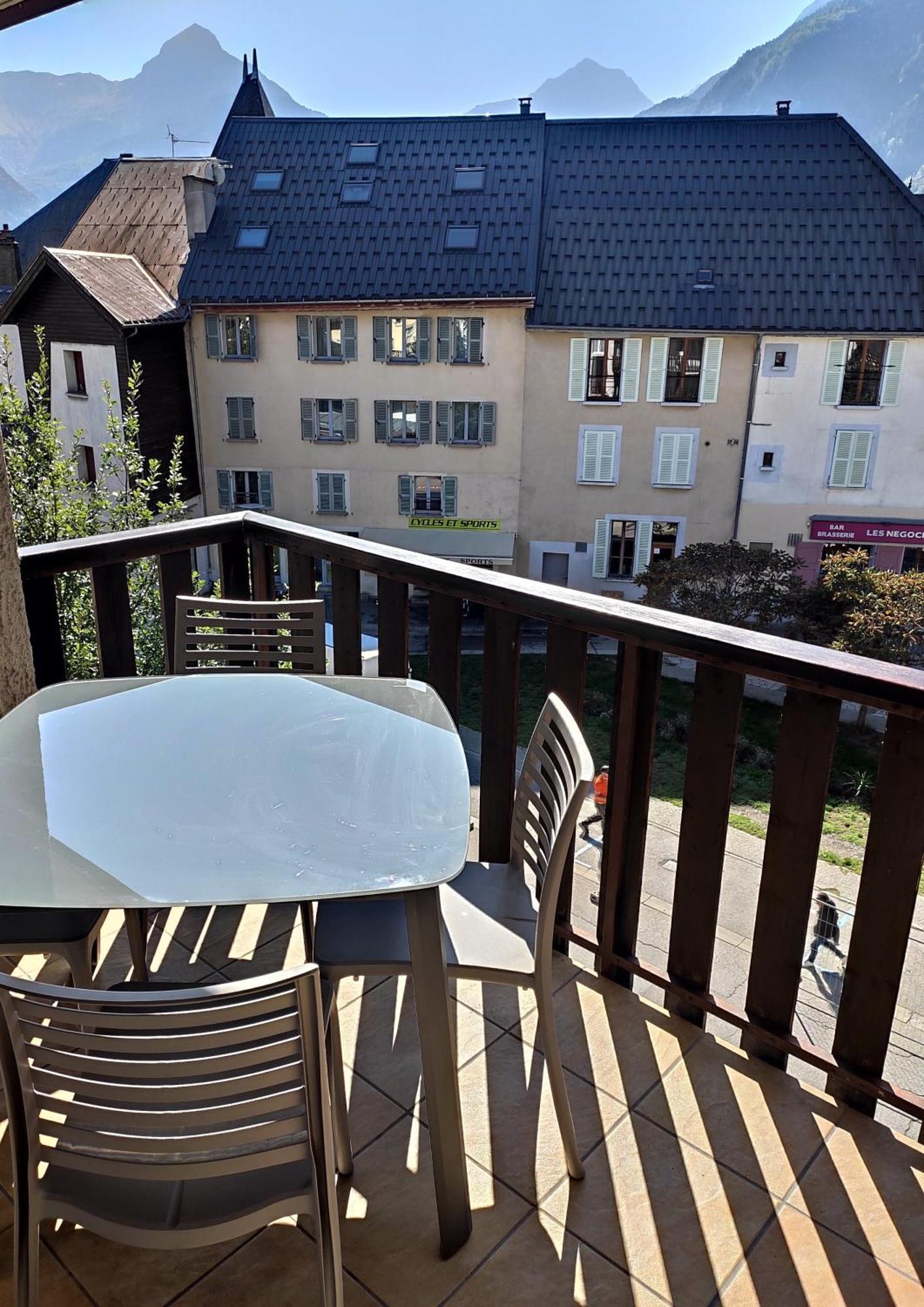 Appart 4 Ou 5 Pers - Bike Friendly Apartment Le Bourg-d'Oisans Exterior photo